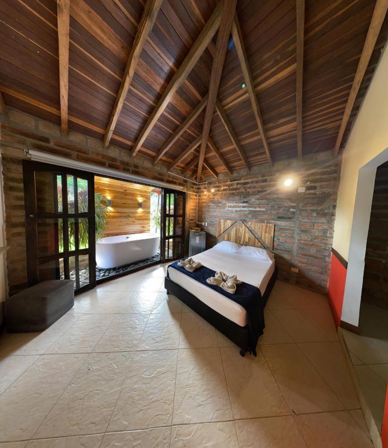 Finca Hotel Tierra Verde Girardota Kültér fotó