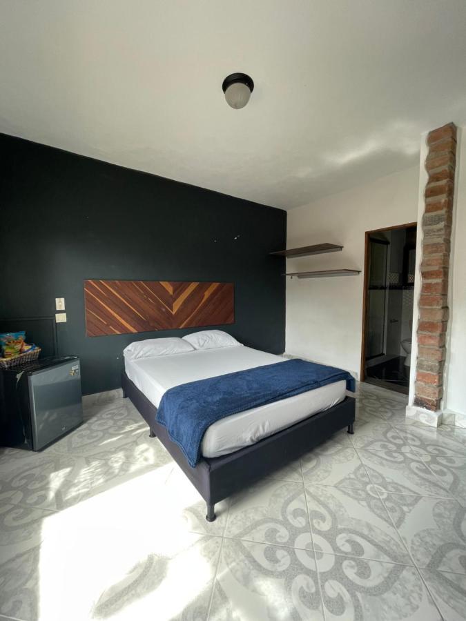 Finca Hotel Tierra Verde Girardota Kültér fotó
