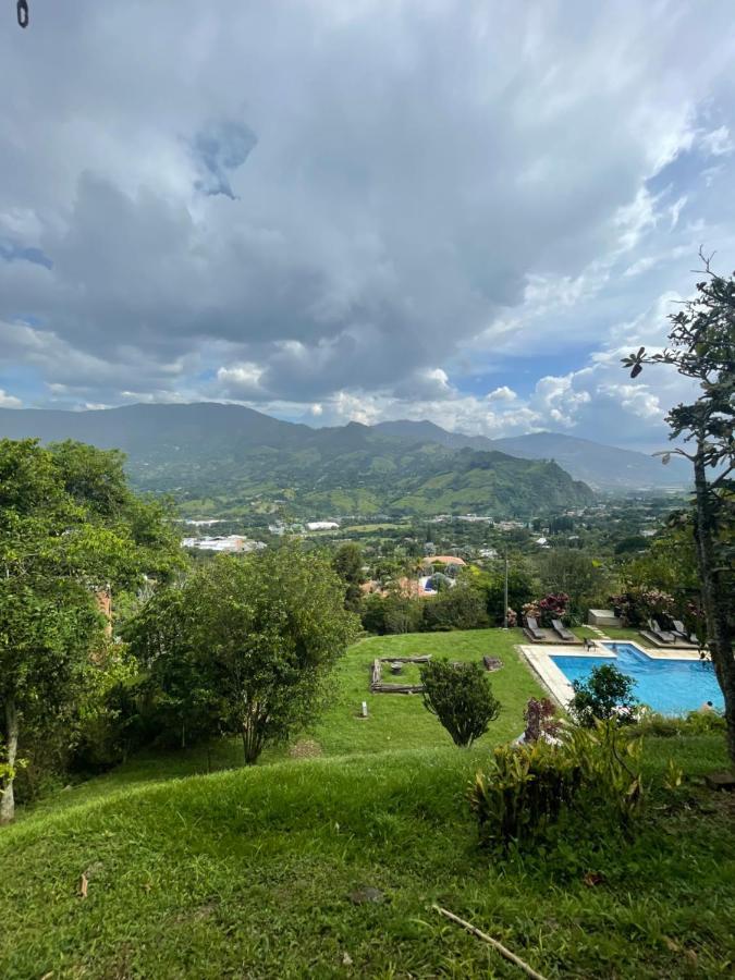 Finca Hotel Tierra Verde Girardota Kültér fotó