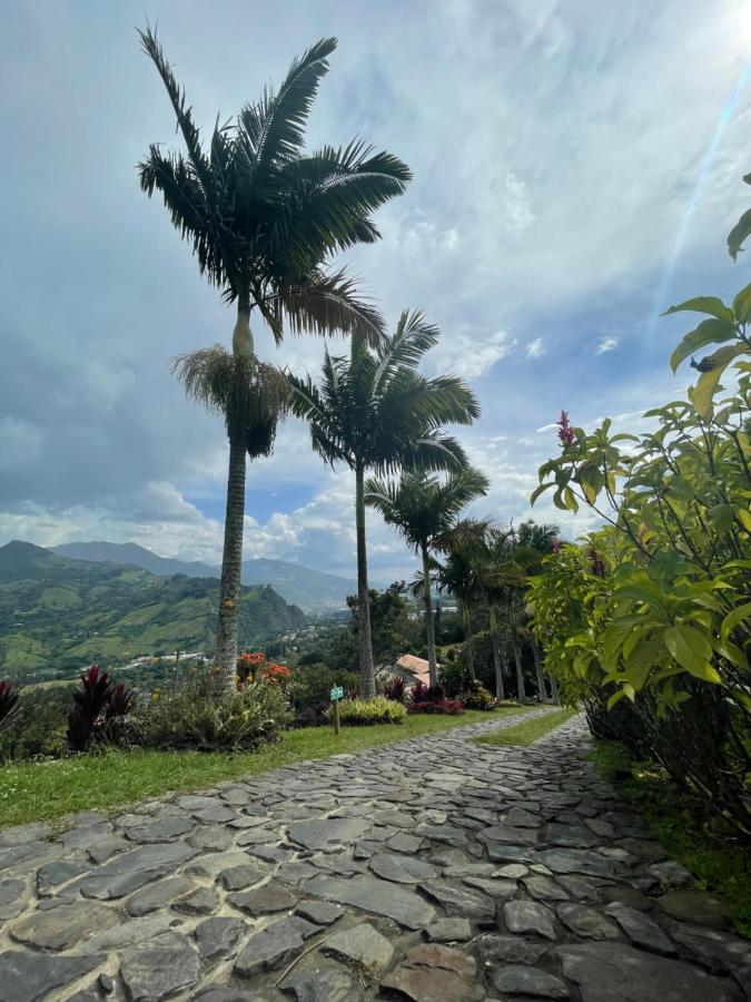 Finca Hotel Tierra Verde Girardota Kültér fotó