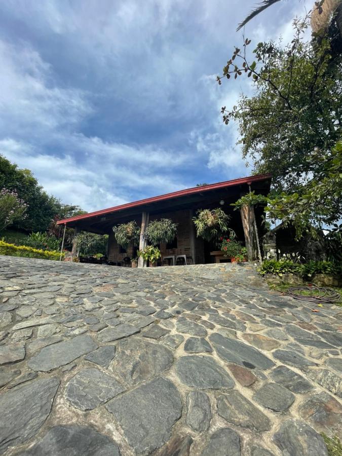 Finca Hotel Tierra Verde Girardota Kültér fotó